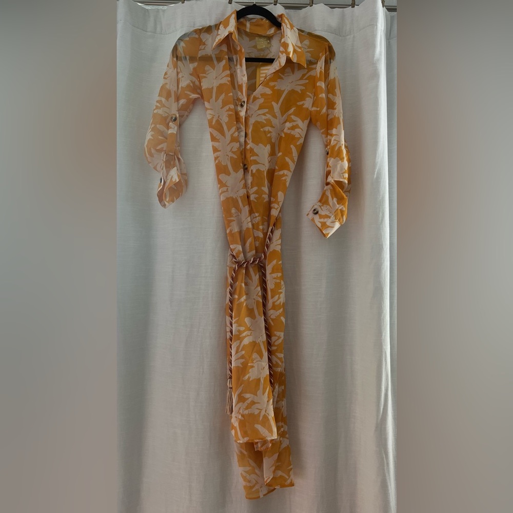 BRAND NEW dress with tie waist